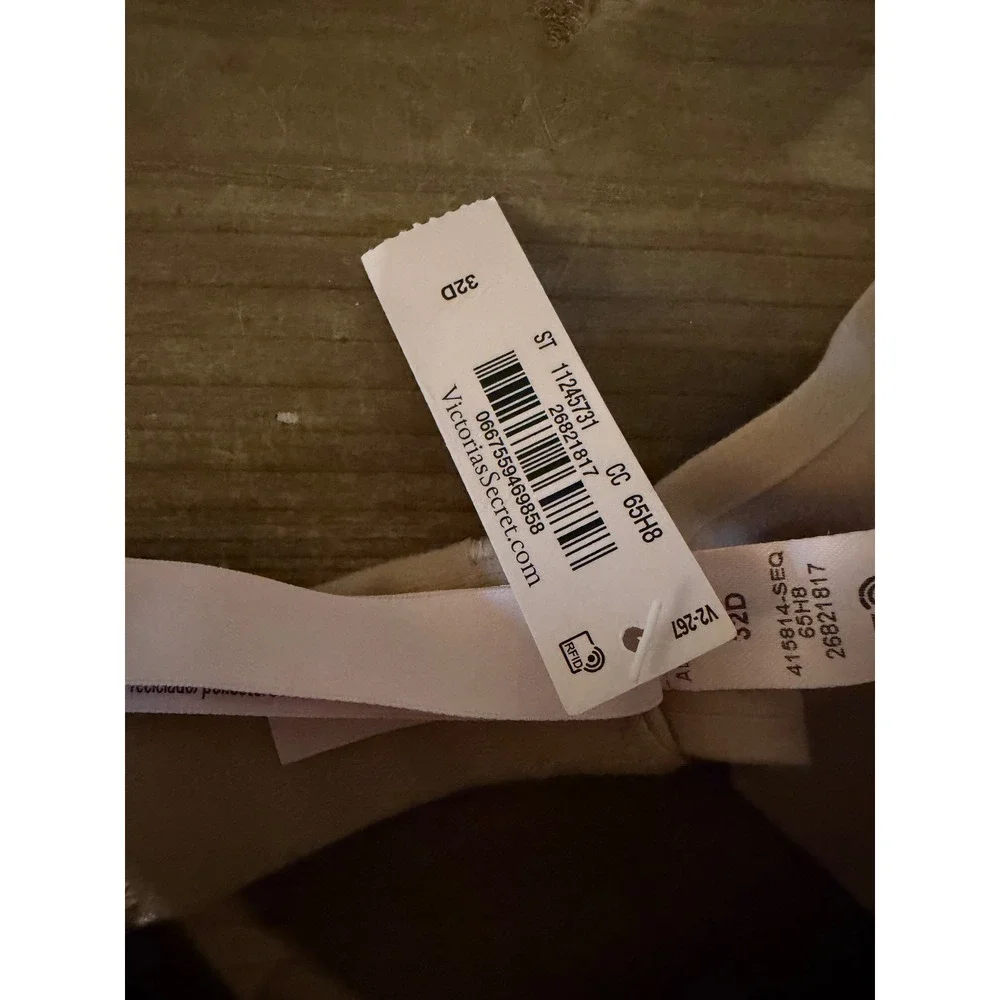 Victoria's Secret Lightly Lined Demi Bra 32D Beige V-Hardware 11245731